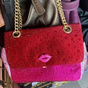Crystal Lip Accent Red & Hot Pink Chain Crossbody Bag